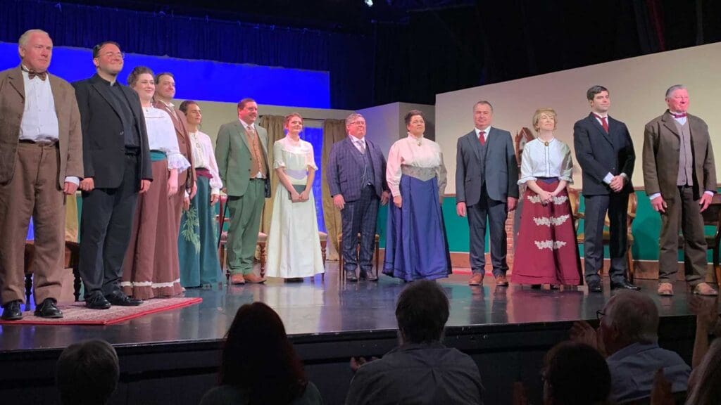 the thunderbolt review,red phoenix theatre, cast